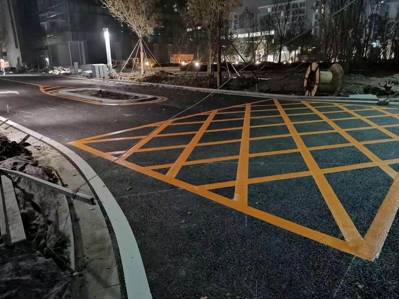 熱熔標線施工 